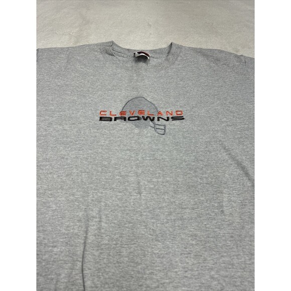 Vintage Majestic Cleveland Browns NFL Embroidered Gray T-Shirt Size Large Boxy - Picture 2 of 8